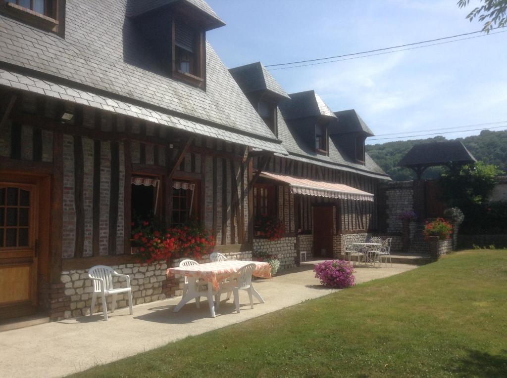 Chambres D'Hotes Le Pressoir Saint-Martin-de-Boscherville Dış mekan fotoğraf